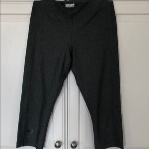 Under Armour heat gear cropped tights